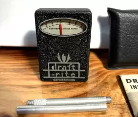 Bacharach 13-3000 Draftrite Pocket Size Manometer 0.10 To -0.14 H2o #2 Bacharach 13-3000 Draftrite Pocket Size Manometer 0.10 To -0.14 H2o #2