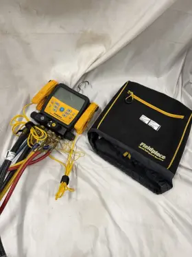 20050357aabt Fieldpiece Sman 4-port Digital Refrigerant Manifold With Micron Gauge And Carry Bag