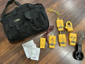 Avg1 Fieldpiece Aav1 Lot Of Heads Leads Arh2 Ath3 Ach Carry Case