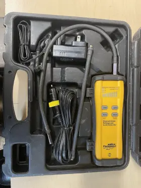 Srl8 Fieldpiece Fieldpiece- Model Refrigerant Leak Detector. Lightly Used #3