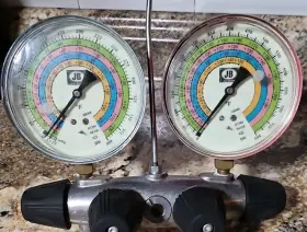 25708 Jb Industries Manifold Gauge 4-valve