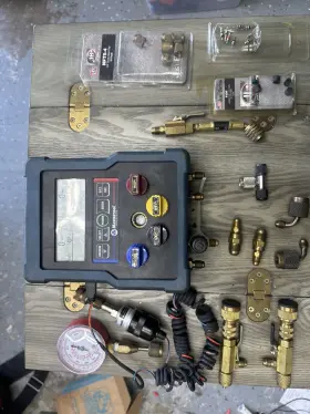 99935 Mastercool Digital Hvac Manifold Gauge Set With Transducers And Fittings As-is