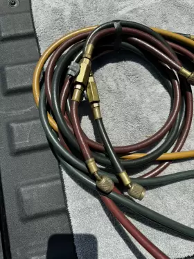 22985 Nrp Refrigerant 1/4 700 Psig Manifold Hose Set 3 Qty 5 Ft #2 22985 Nrp Refrigerant 1/4 700 Psig Manifold Hose Set 3 Qty 5 Ft #2
