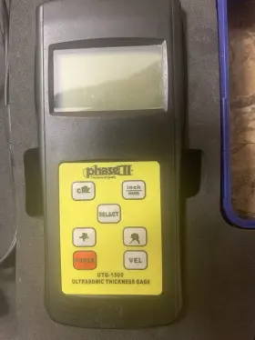 Utg-1500 Phase Ii Ultrasonic Thickness Gauge #3 Utg-1500 Phase Ii Ultrasonic Thickness Gauge #3