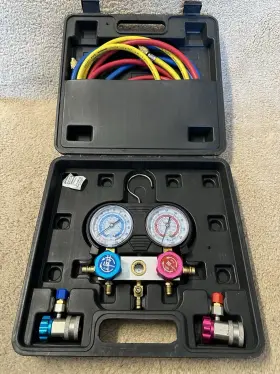 36747-2105 Pittsburgh A/c Manifold Gauge Set With Case