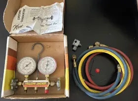 41213 Ritchie Yellow Jacket Testing And Charging 2 Valve Manifold Original Box #3 41213 Ritchie Yellow Jacket Testing And Charging 2 Valve Manifold Original Box #3