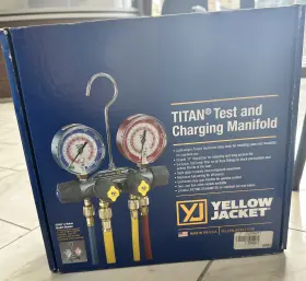 49967 Titan 4-valve Test And Charging Manifold Yellow Jacket