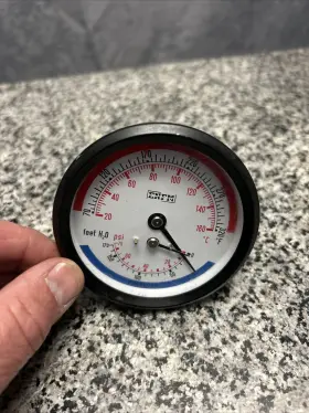 Ptc14007 Trerice 2.5 Inch Diameter Tridicator Gauge 5-320f/c 75psi/kpa 2 Stem 1/4 Npt Used