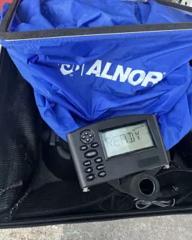 Ebt721 Tsi Alnor Balometer Air Flow Capture Hood With Carrying Case