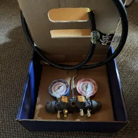 46022 Yellow Jacket 4-valve Test And Charging Manifold F C Red Blue #2