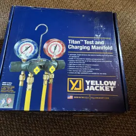 46022 Yellow Jacket 4-valve Test And Charging Manifold F C Red Blue