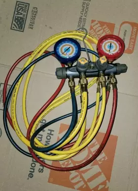 46040 Yellow Jacket 4-valve Brute Ii Test/charging Manifold With 4 Hoses
