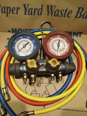 49987 Yellow Jacket Titan 4-valve Test And Charging Manifold