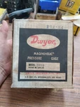 Dwyer Magnehelic 4" Differential Pressure Gauge 0-2 Inches Of Water (VR15). Fixed Price $35.00.