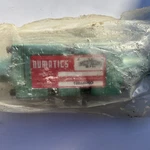 New Numatics 152JJ500O Pneumatic Valve W/manifold. Fixed Price $30.00.