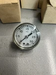 Johnson Controls G-201-4 Pressure Gauge Ships The Same Day. Fixed Price $15.00.