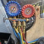 Uniweld QS4L5HEZ Valve Brass Manifold QS4L3HEZ (R-410A/R-22/R-404A) Psi/. Fixed Price $75.00.